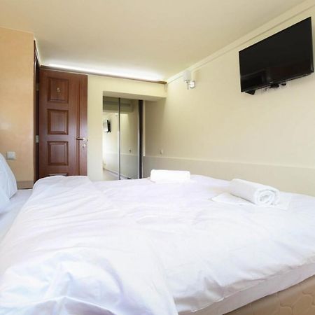 Apart-Hotel on Sayat-Nova avenue Erévan Extérieur photo